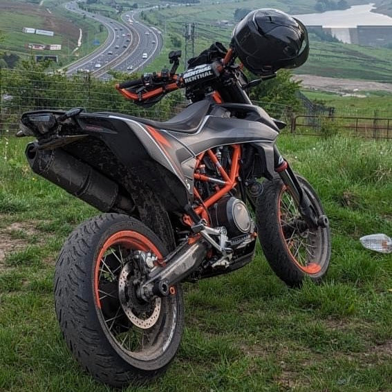 KTM 690 SMC Flip N Dip