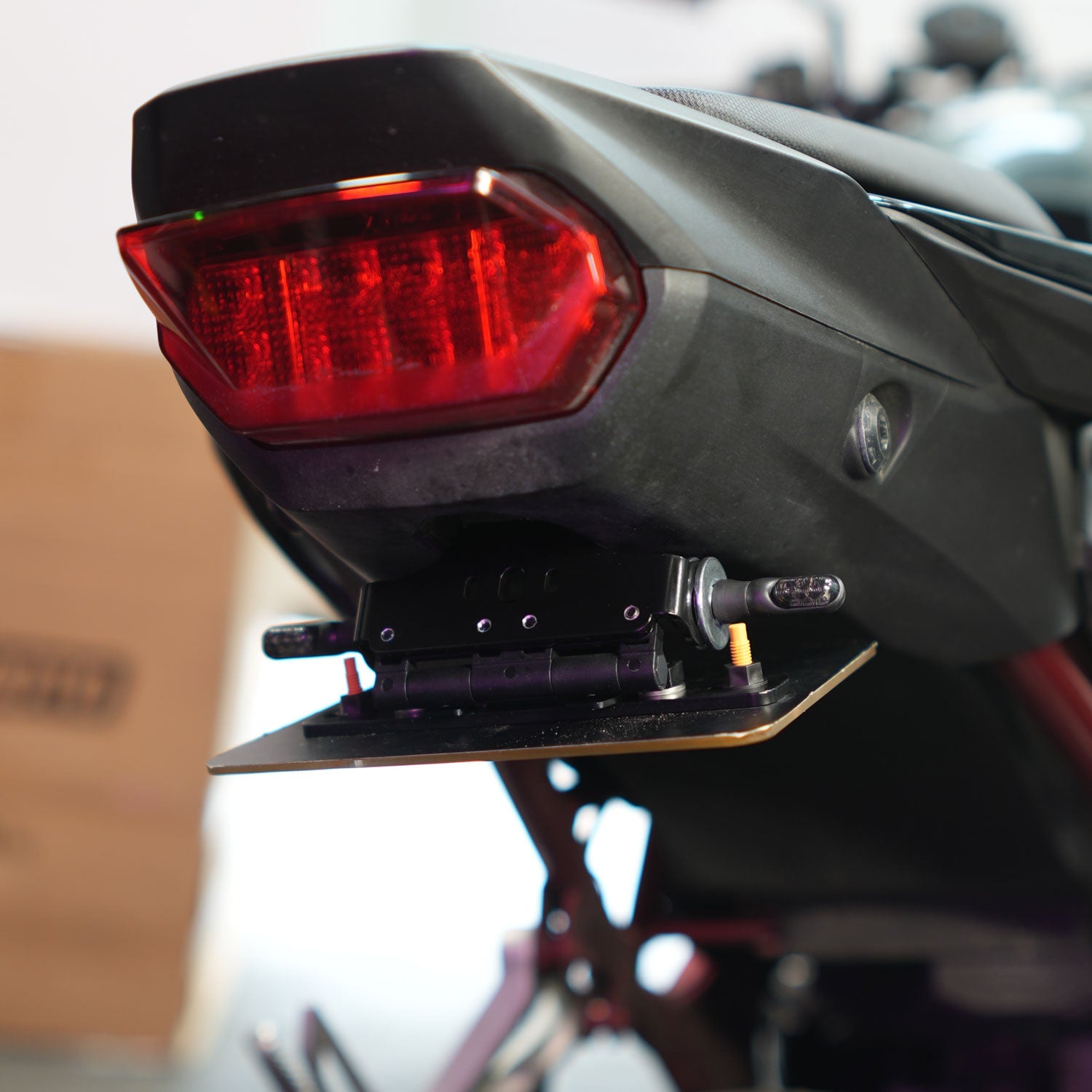 Honda Hornet CB750 Flip N Dip