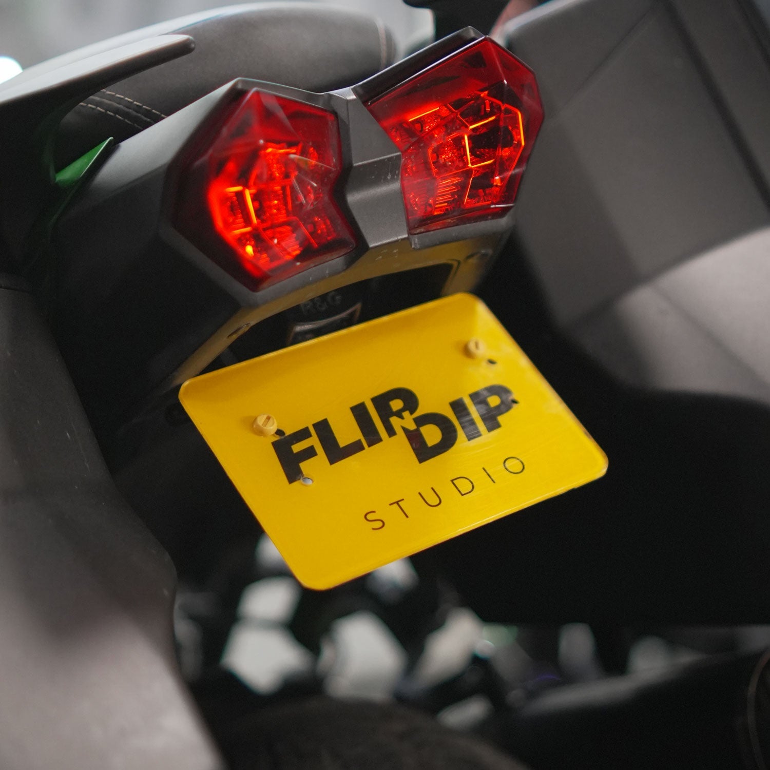 Kawasaki Ninja H2 SX Flip N Dip