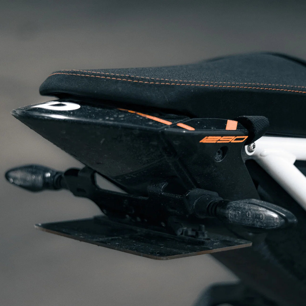 KTM SUPERDUKE 1290 Flip N Dip Adjustable Tail Tidy
