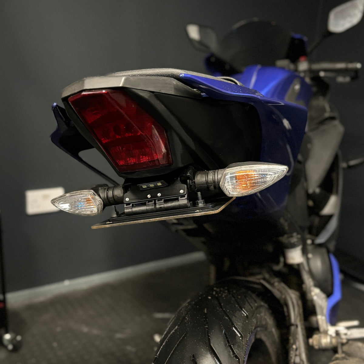 Yamaha R125 Flip N Dip