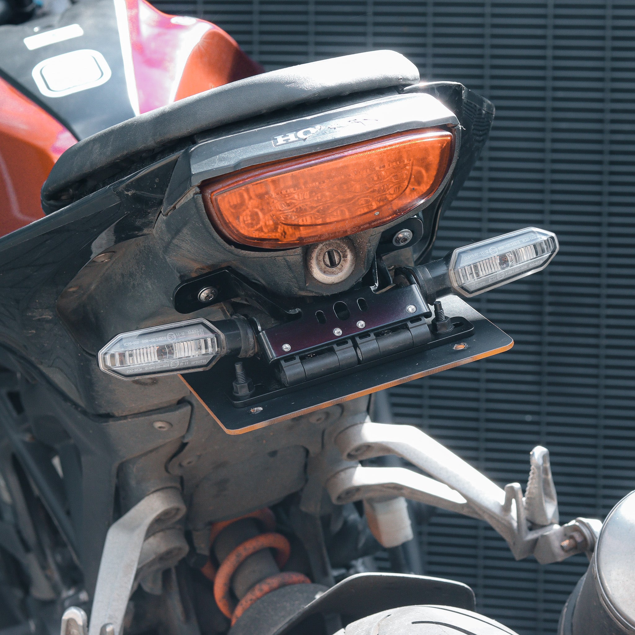 Honda CB300R Flip N Dip