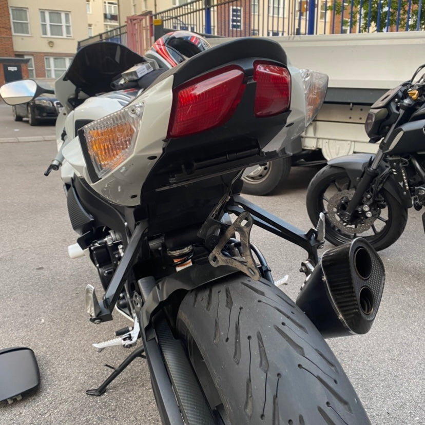 Suzuki GSXR 750 Flip N Dip