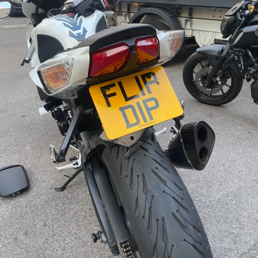 Suzuki GSXR 750 Flip N Dip