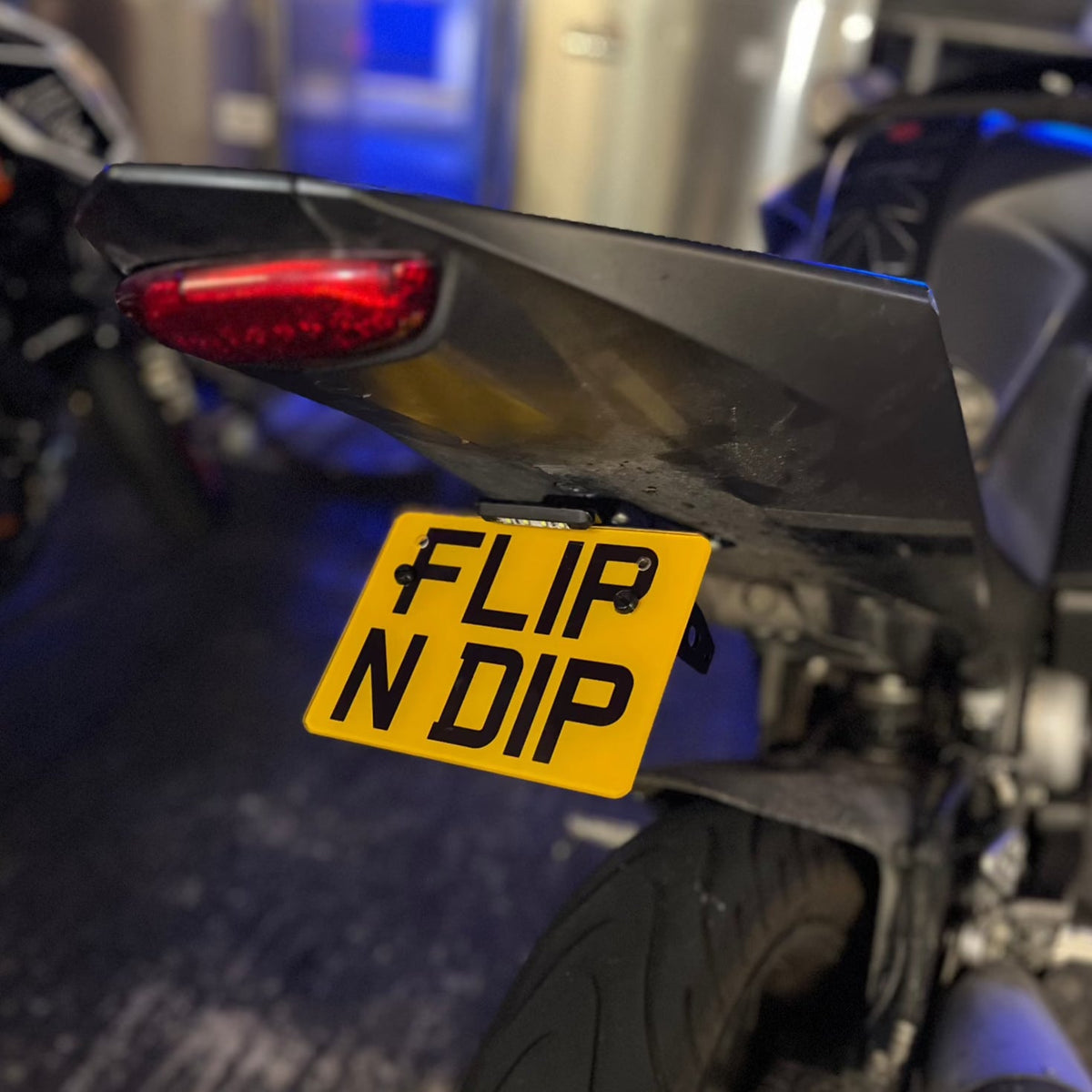 Yamaha R125 Flip N Dip